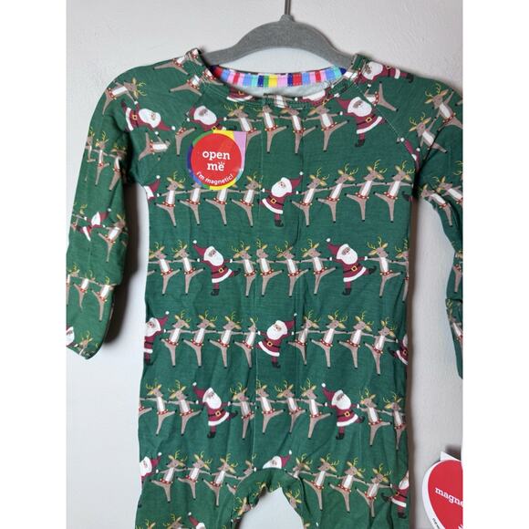 Magnetic Me Modal Christmas Footie Sz Newborn Months NWT - Picture 4 of 13